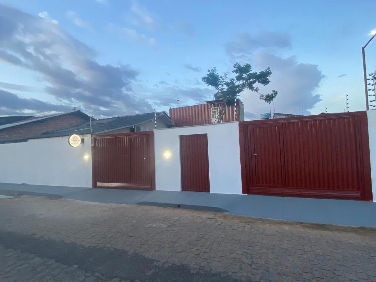 Container Lb Com Garagem Para Carros De Ate 4,5M Боа-Віста Екстер'єр фото